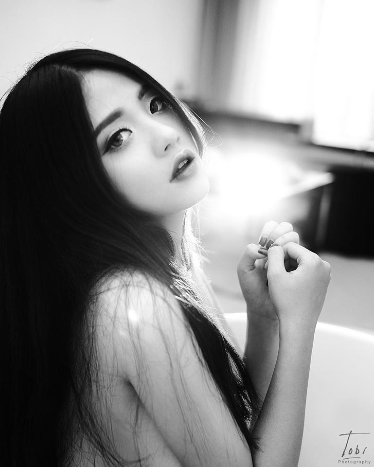 四位少妇精油按摩